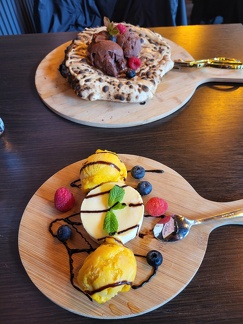 Nuvola Napoli: Cheesecake mit Mango-Eis