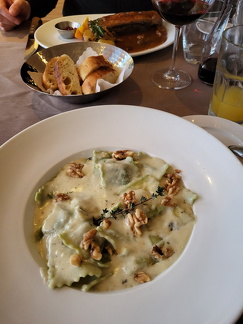 Cilentano: Ravioli mit Gorgonzola-Sauce