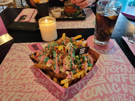 2025 Amsterdam Vegan Junkfood Bar