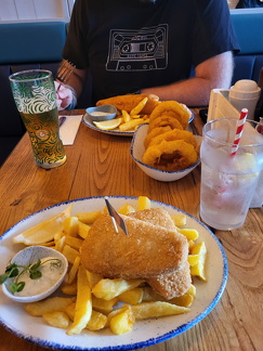2025 Edinburgh Bertie's Proper Fish & Chips