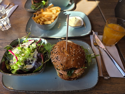 Cheeseburger Eddys